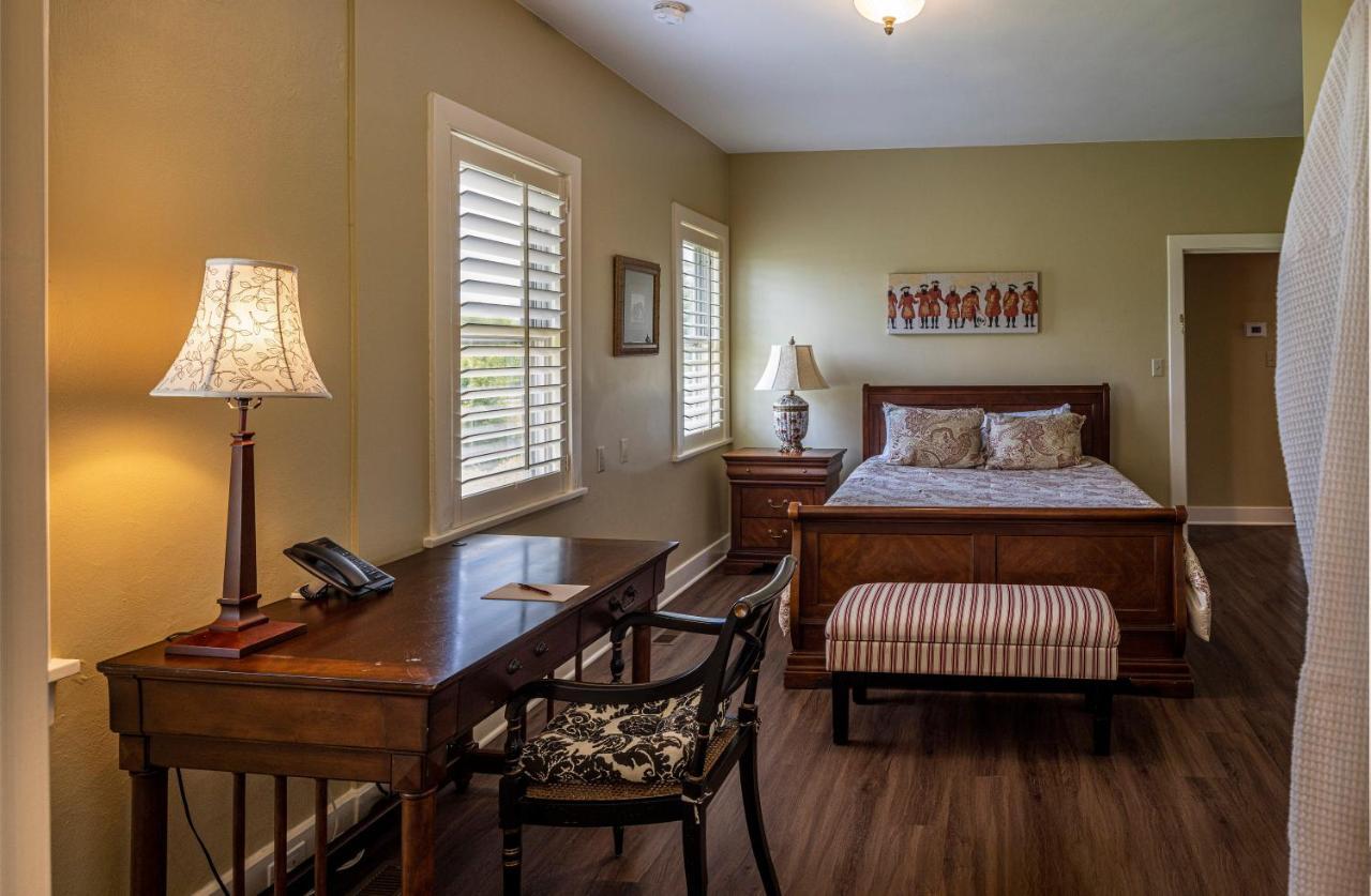 Baywood Conference And Lodging Center コラオポリス エクステリア 写真